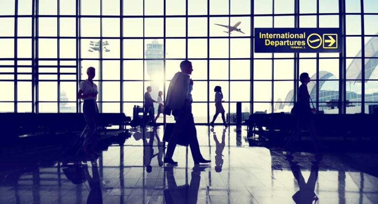Transfer Roma/Aeroporto di Ciampino e Fiumicino | Noleggia ora la tua auto con Decus