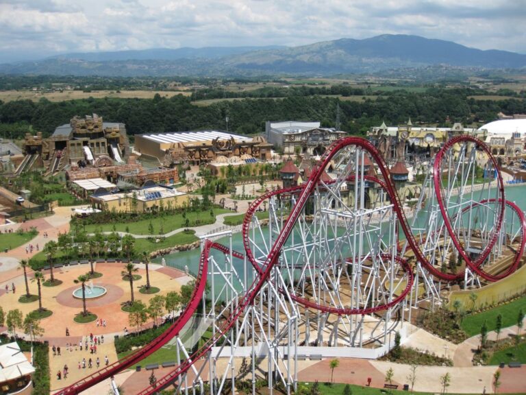Transfer Roma/Magicland Half Day: noleggia la tua auto e goditi il divertimento