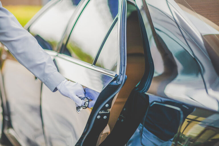 Noleggio con conducente a Roma, prenota con un click il tuo transfer privato
